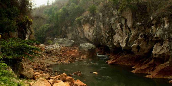 
Legenda-Sanghyang-Tikoro